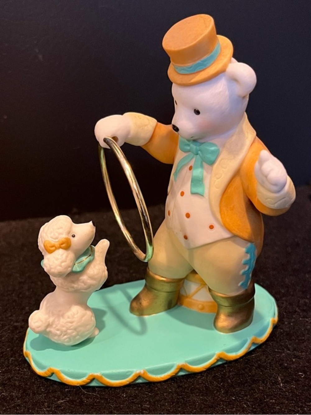 Vintage Avon 1993 Magnificent Circus Bears Pierre the Ringmaster with Poodle
